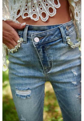 STARS JEANS EMBELLISHED WITH CRYSTALS