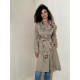 TRENCH CON DETALLES JOYA